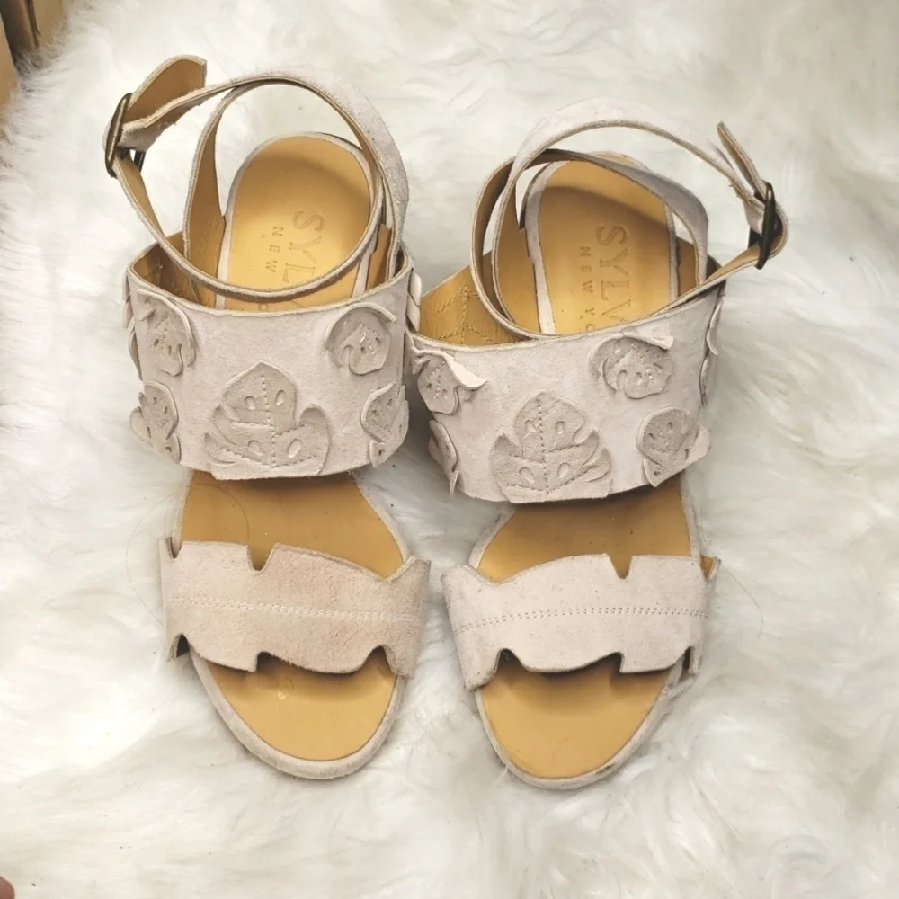 Sylven NY Botanica Suede Leather Sandal w Buckled Ankle Strap pale lilac